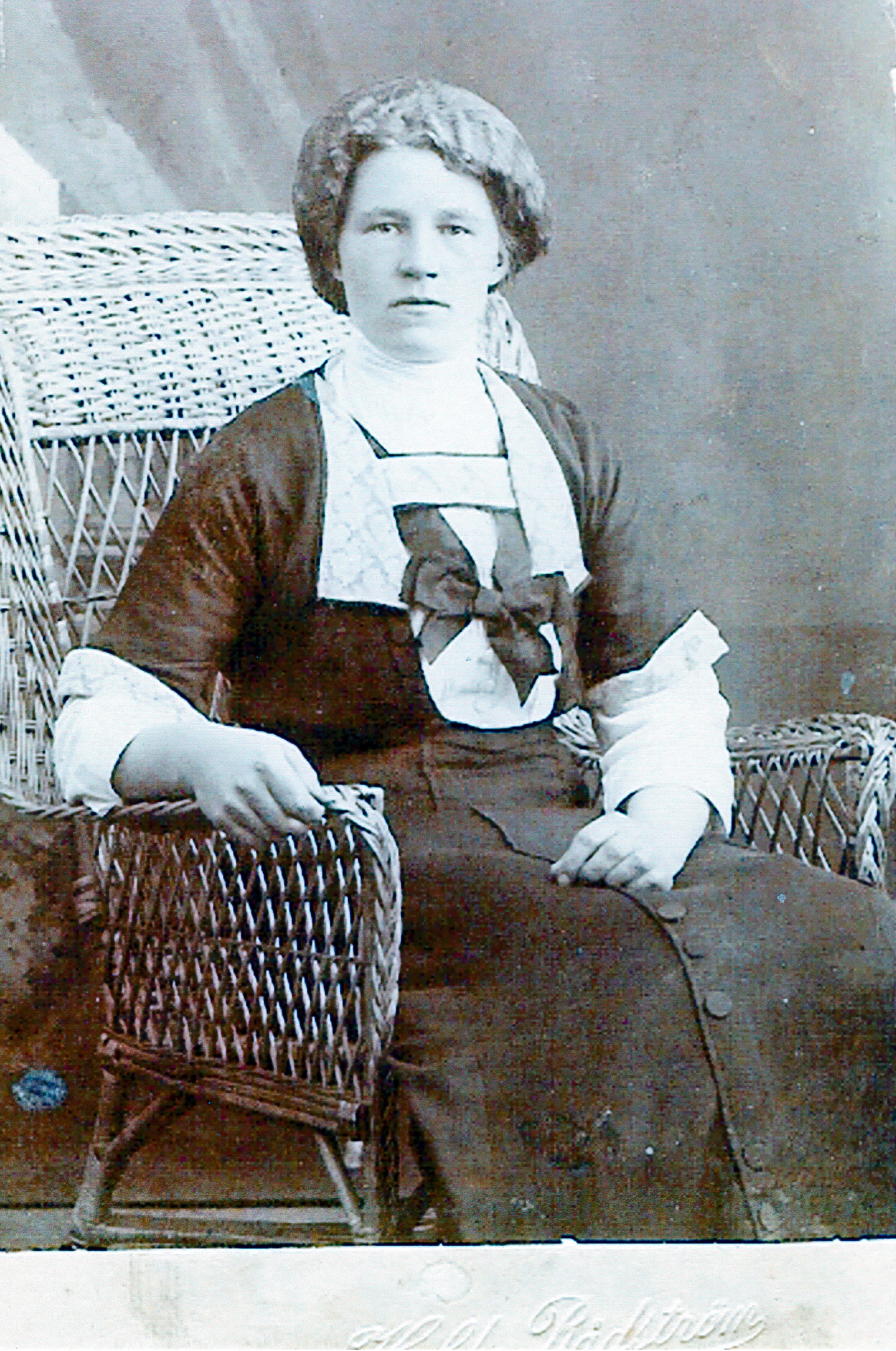 1915  Agda Elisabet Nikolina Nillssen @ Sweden.jpg