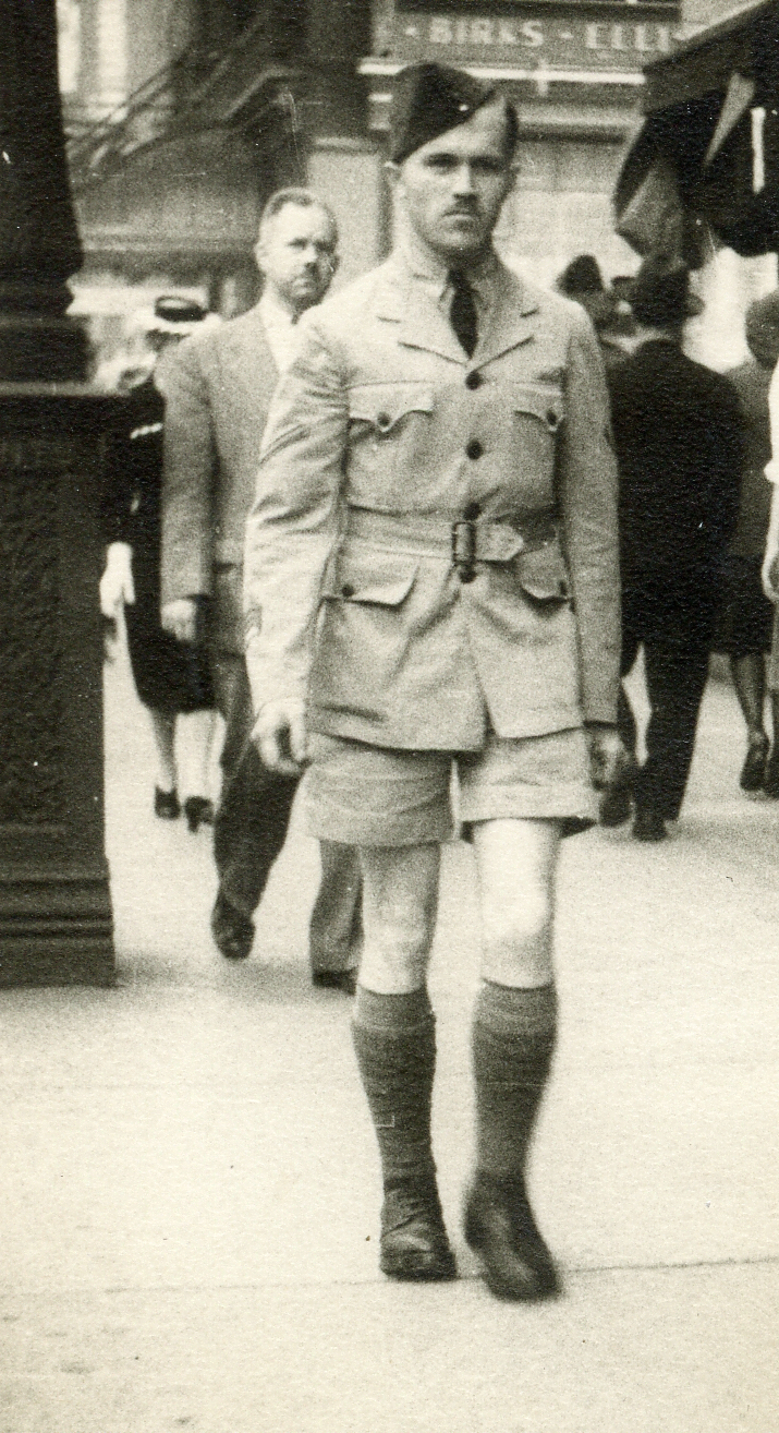 1943  Stan Mansell in Toronto